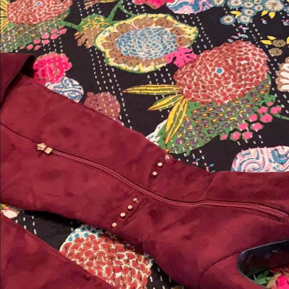 Simmi Over the knee boot - Picture 3 of 7